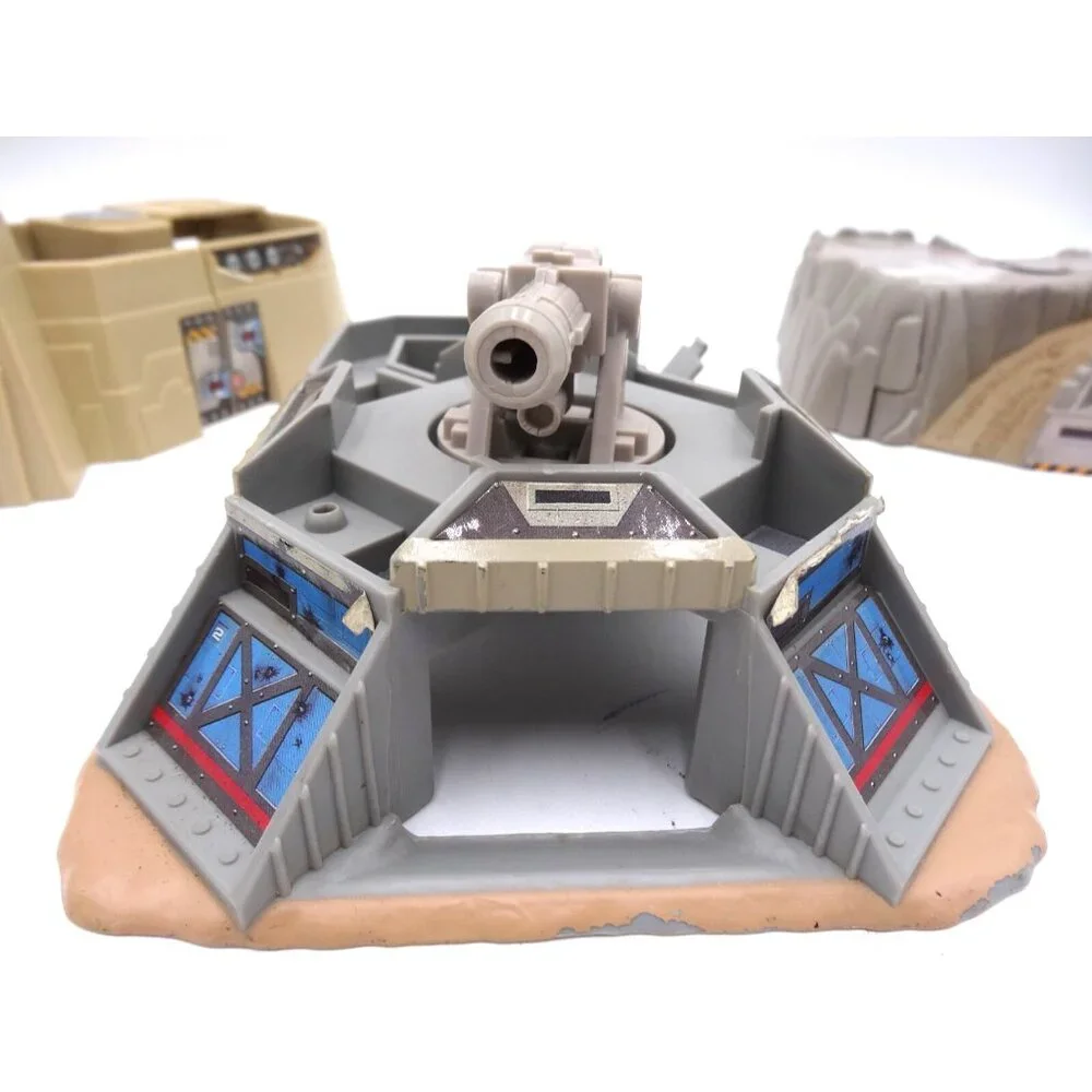 Micro‎ Machines 1995 Lewis Galoob Battle Zones Night Attack Military Tower plus